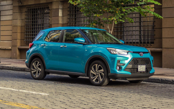 Мы нашли замену Camry и RAV4. Эти модели Toyota не подорожают с 1 декабря
Мы нашли замену Camry и RAV4. Эти модели Toyota не подорожают с 1 декабря