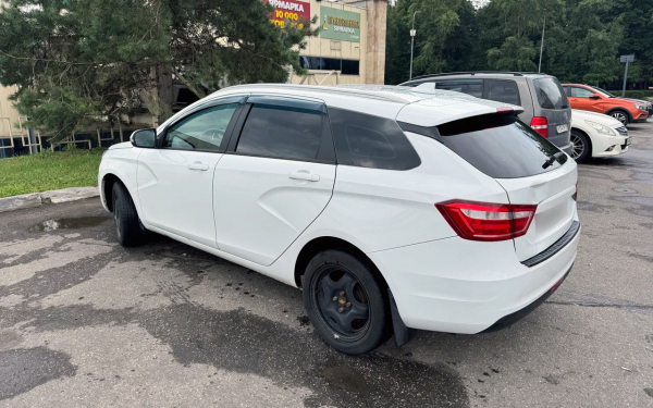 Ржавчина и чек: как мы покупали Lada Vesta с пробегом за 200 тыс.
Ржавчина и чек: как мы покупали Lada Vesta с пробегом за 200 тыс.