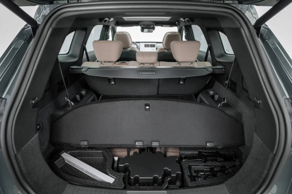 Tenet вместо VW. Мы испытали новый кроссовер Т8 калужской сборки
Tenet вместо VW. Мы испытали новый кроссовер Т8 калужской сборки