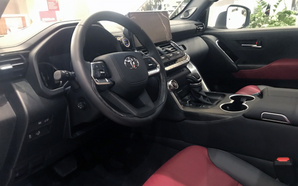 В России стали снова покупать Toyota. Модели, цены и гарантия
В России стали снова покупать Toyota. Модели, цены и гарантия