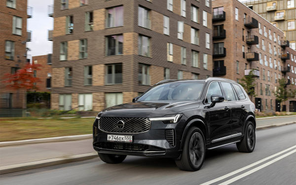 
            Гетеборгский синдром? Мы покатались на обновленном Volvo XC90 T8
        