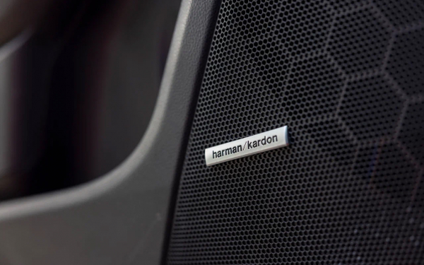 Осколок битого стекла. Холодный драйв-тест «горячего» Subaru WRX
Осколок битого стекла. Холодный драйв-тест «горячего» Subaru WRX