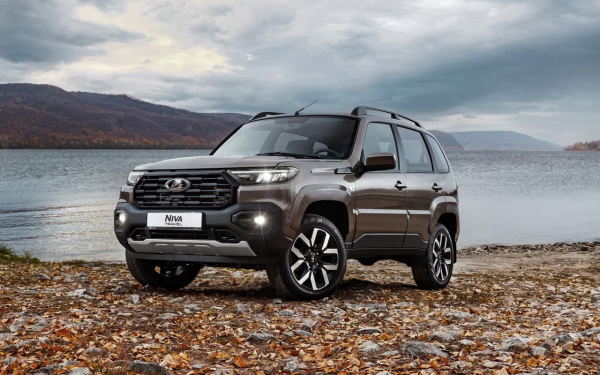 Эволюция против деградации. Мы испытали Lada Niva Travel с новым мотором
Эволюция против деградации. Мы испытали Lada Niva Travel с новым мотором
