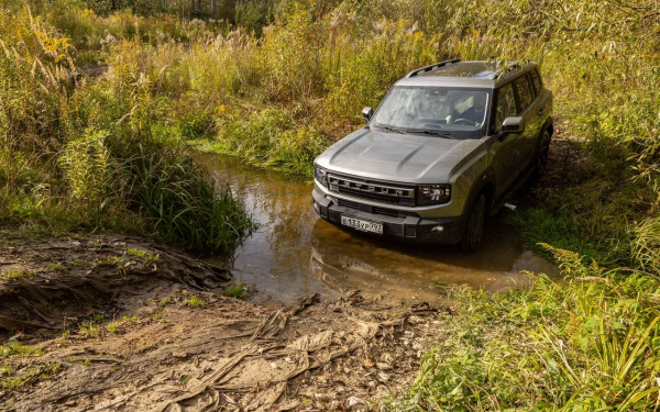 
            Меньше&nbsp;&mdash; не хуже. Мы испытали новый Jetour T1 на бездорожье
        