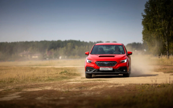 Осколок битого стекла. Холодный драйв-тест «горячего» Subaru WRX
Осколок битого стекла. Холодный драйв-тест «горячего» Subaru WRX