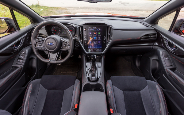 Осколок битого стекла. Холодный драйв-тест «горячего» Subaru WRX
Осколок битого стекла. Холодный драйв-тест «горячего» Subaru WRX