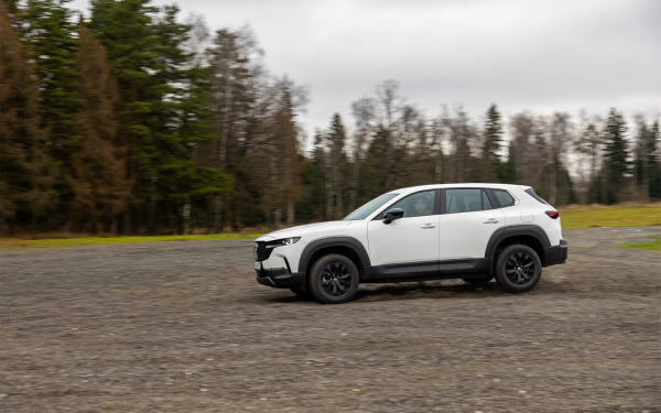 Спасибо за олдскул. Первый тест Mazda CX-50 — японского кроссовера из КНР
Спасибо за олдскул. Первый тест Mazda CX-50 — японского кроссовера из КНР