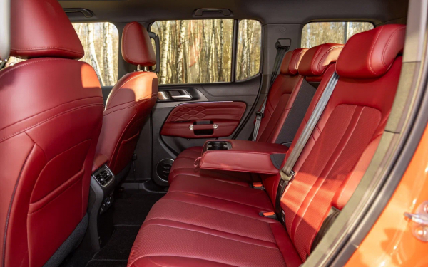 Считаем обновки. Мы покатались на Tank 300 после рестайлинга
Считаем обновки. Мы покатались на Tank 300 после рестайлинга