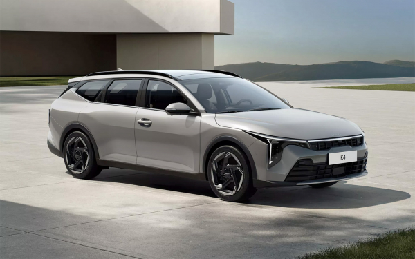 
            Сборка BMW в России, провал Porsche и автопилот Lada. Итоги недели
        