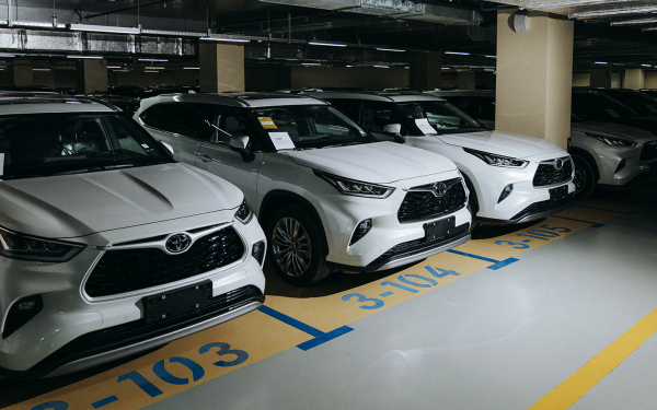 Новый утильсбор, камбэк Toyota и автономера через Госуслуги. Итоги недели
Новый утильсбор, камбэк Toyota и автономера через Госуслуги. Итоги недели