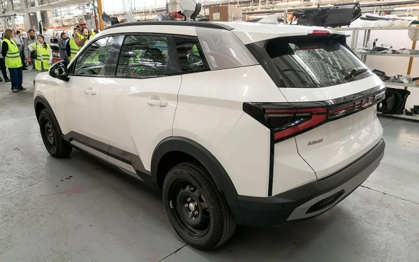 АвтоВАЗ выпустил первую партию Lada Azimut. Заявлен новый мотор
АвтоВАЗ выпустил первую партию Lada Azimut. Заявлен новый мотор