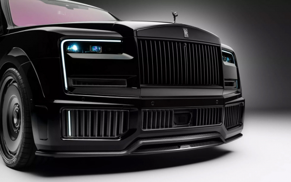 
            Британцы вложили $100 тыс. в Rolls-Royce Cullinan. Вот что из этого вышло
        
